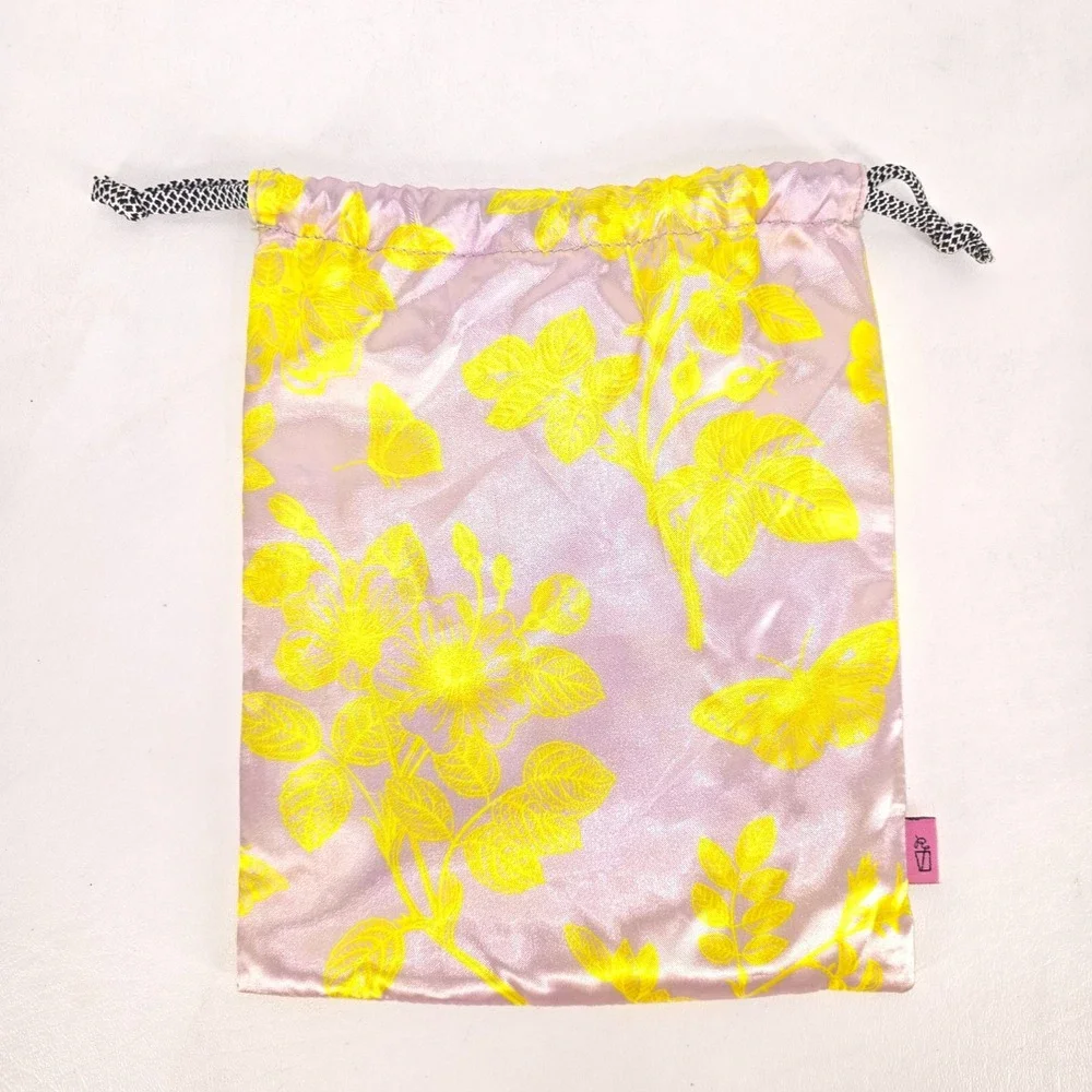 8 IPSY Makeup Bags Cosmetic Pouches Travel Glam Boho Zipper Assorted Floral